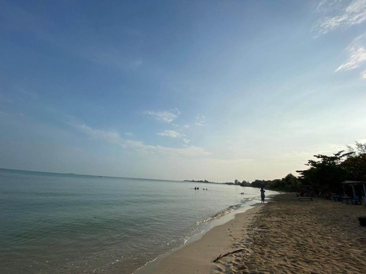 Omah Laut Bondo Jepara Margokerto Esterno foto